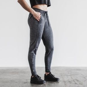 NEW NOBULL Project Joggers Charcoal Heather Medium